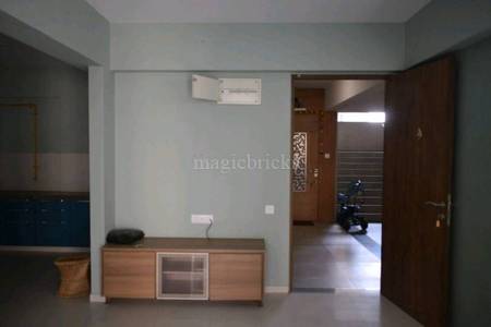 3BHK Multistorey Apartment for Resale in Shela 3BHK Multistorey Apartment for Resale in Shela