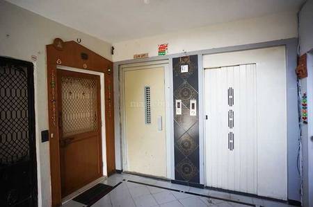 2BHK Multistorey Apartment for Resale in Deep Tower at Bodakdev 2BHK Multistorey Apartment for Resale in Deep Tower at Bodakdev