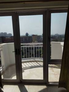 3BHK Multistorey Apartment for Resale in Sector 27 3BHK Multistorey Apartment for Resale in Sector 27