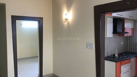 2BHK Multistorey Apartment for Resale in Saroj Habitat at Marathahalli