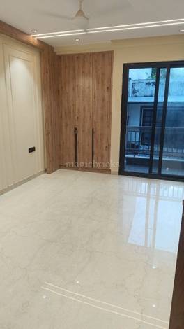 Krishna Nagar Bhk Flat For Sale In Safdarjung Enclave Bhk Semi