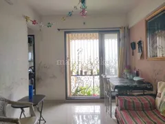915 Sq-ft 2 BHK Flat