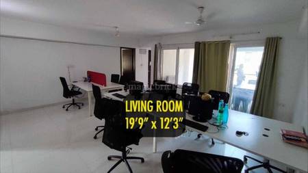 2 BHK Flat in The Cosmopolis in Magarpatta City