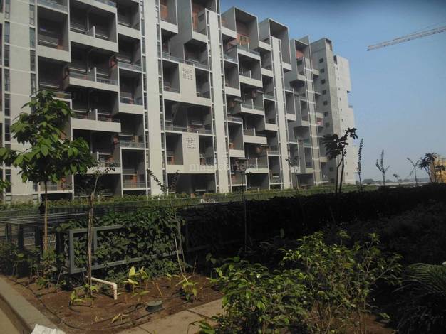 Bhk Apartment Rohan Abhilasha Resale Abhilasha Wagholi Pune Rohan