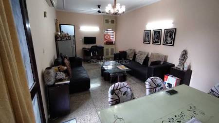 Buy 2 BHK Flat in Sector 56