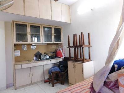 3BHK Multistorey Apartment for Rent in Shankar Enclave at Kandivali East 3BHK Multistorey Apartment for Rent in Shankar Enclave at Kandivali East