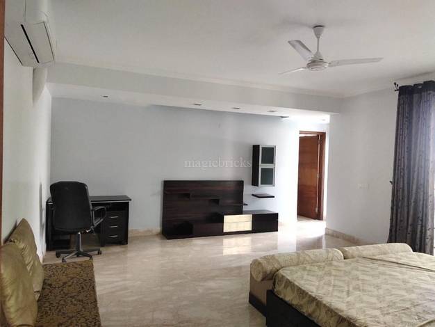 BHK Flats in Lajpat Nagar 1, New Delhi: 38+ Flats Apartments