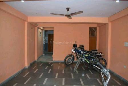 2BHK Builder Floor Apartment for Rent in Mahavir Enclave Part 1