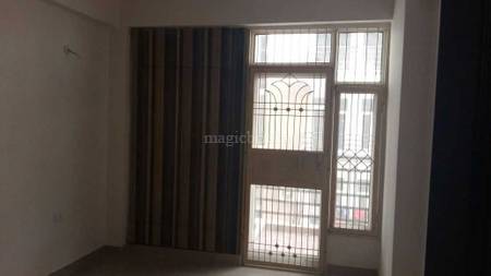 3BHK Multistorey Apartment for Resale in Gardenia Glory at Sector 46 3BHK Multistorey Apartment for Resale in Gardenia Glory at Sector 46