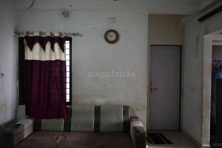 1BHK Multistorey Apartment for Resale in Maninagar 1BHK Multistorey Apartment for Resale in Maninagar