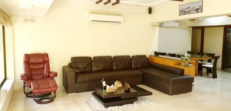 3BHK Multistorey Apartment for Resale in Juhu 3BHK Multistorey Apartment for Resale in Juhu
