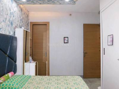 2BHK Multistorey Apartment for Resale in Saya Gold Avenue at Indirapuram 2BHK Multistorey Apartment for Resale in Saya Gold Avenue at Indirapuram