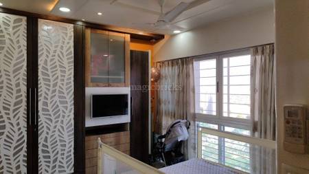 3BHK Multistorey Apartment for Resale in Amanora Aspire Towers at Amanora Park Town 3BHK Multistorey Apartment for Resale in Amanora Aspire Towers at Amanora Park Town