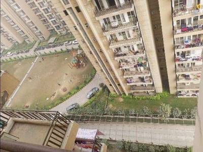 3BHK Multistorey Apartment for Resale in Aims Golf Town at Noida Extension 3BHK Multistorey Apartment for Resale in Aims Golf Town at Noida Extension