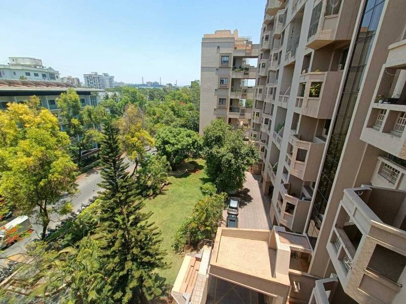 Buy 3 BHK Flat/Apartment in Panchshil Forest Castle Koregaon Park, Pune