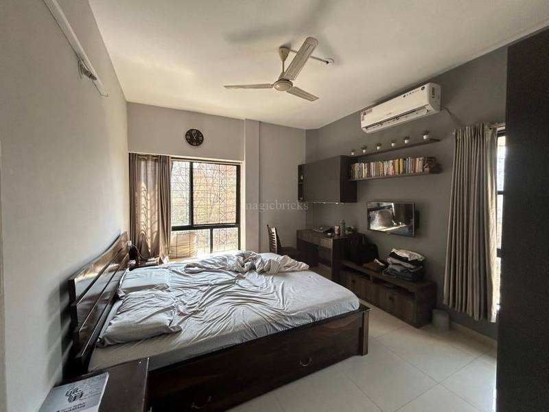 Buy Multistorey Apartment in Pune