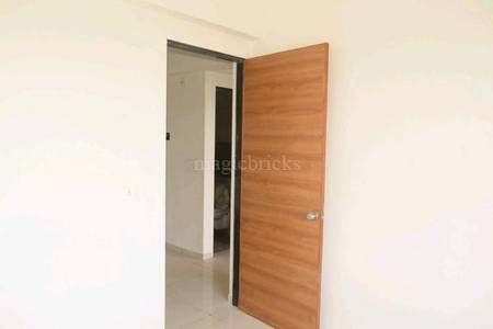 3BHK Multistorey Apartment for Resale in Khodiyar 3BHK Multistorey Apartment for Resale in Khodiyar