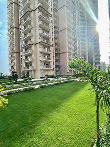 3BHK Multistorey Apartment for Resale in Golf Vista at Crossings Republik 3BHK Multistorey Apartment for Resale in Golf Vista at Crossings Republik