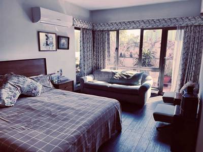 4BHK Multistorey Apartment for Resale in Central Park 1 at Sector 42 4BHK Multistorey Apartment for Resale in Central Park 1 at Sector 42