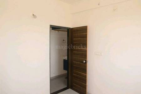 2BHK Multistorey Apartment for Resale in Hanspura, Naroda 2BHK Multistorey Apartment for Resale in Hanspura, Naroda