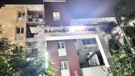 Buy 2 BHK Flat in Medavakkam