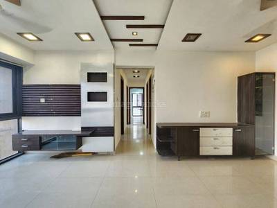 3BHK Multistorey Apartment for Resale in Sapphire Heights at Kandivali East 3BHK Multistorey Apartment for Resale in Sapphire Heights at Kandivali East