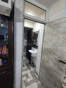 2BHK Multistorey Apartment for Resale in Himgiri Tower at Kaushambi 2BHK Multistorey Apartment for Resale in Himgiri Tower at Kaushambi