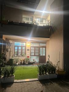 4BHK Multistorey Apartment for Resale in Bancourt Apartment at Block D Sector 43 4BHK Multistorey Apartment for Resale in Bancourt Apartment at Block D Sector 43
