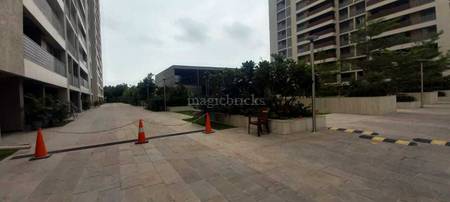 5BHK Multistorey Apartment for Resale in Riviera Elite at Shela 5BHK Multistorey Apartment for Resale in Riviera Elite at Shela