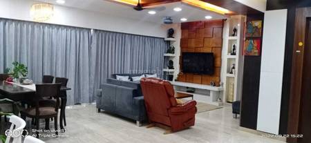 5BHK Multistorey Apartment for Resale in Wadhwa Imperial Heights at Goregaon West 5BHK Multistorey Apartment for Resale in Wadhwa Imperial Heights at Goregaon West