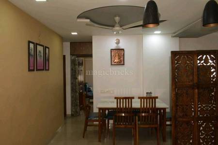 3BHK Multistorey Apartment for Resale in Makarba 3BHK Multistorey Apartment for Resale in Makarba