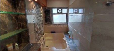 4BHK Multistorey Apartment for Resale in Bandra West 4BHK Multistorey Apartment for Resale in Bandra West