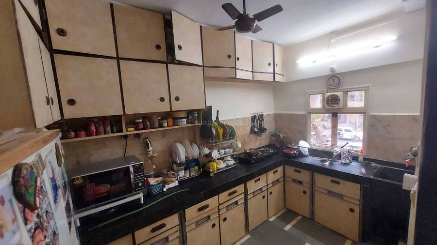 Meena Apartment in Bandra West, Mumbai Price, Brochure, Floor Plan