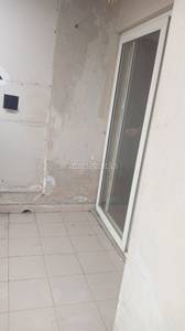 3BHK Multistorey Apartment for Resale in Gaur City 10th Avenue at Sector 16 A Film City, Noida sector 16 Metro 3BHK Multistorey Apartment for Resale in Gaur City 10th Avenue at Sector 16 A Film City, Noida sector 16 Metro