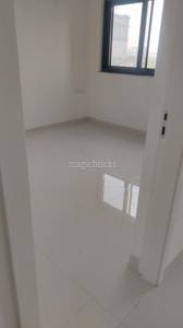 2BHK Multistorey Apartment for Resale in Amanora Gold Towers at Amanora Park Town 2BHK Multistorey Apartment for Resale in Amanora Gold Towers at Amanora Park Town