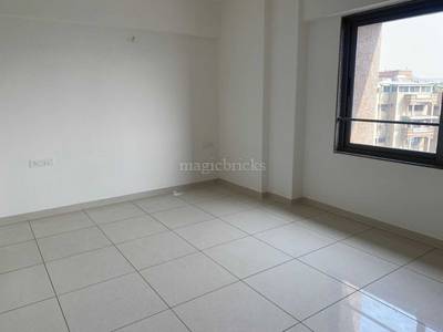 4BHK Multistorey Apartment for Resale in Shivalik Platinum at Bodakdev 4BHK Multistorey Apartment for Resale in Shivalik Platinum at Bodakdev