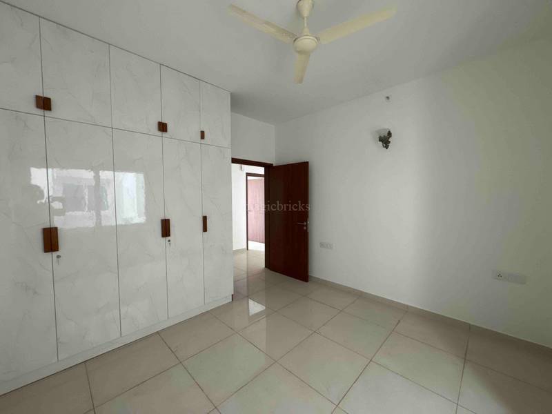 Buy 4 BHK Flat/Apartment in L&T Raintree Boulevard Hebbal, Bangalore 2450 Sqft