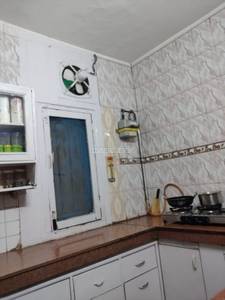 2BHK Multistorey Apartment for Resale in Arun Vihar at Arun Vihar, Sector 37, Golf course Metro 2BHK Multistorey Apartment for Resale in Arun Vihar at Arun Vihar, Sector 37, Golf course Metro