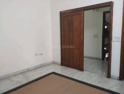 8BHK Residential House for Resale in Phase 4 DLF 8BHK Residential House for Resale in Phase 4 DLF
