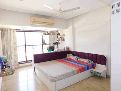 3BHK Multistorey Apartment for Resale in Soneji House at Khar West 3BHK Multistorey Apartment for Resale in Soneji House at Khar West