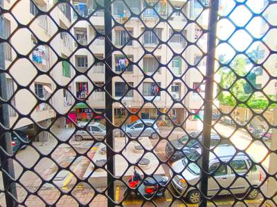 2BHK Multistorey Apartment for Resale in Kandivali West 2BHK Multistorey Apartment for Resale in Kandivali West