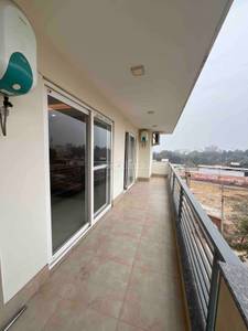 Buy 3 BHK Flat in Sector 57