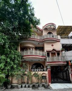 Buy  5 BHK  Villa in  Pushpanjali Enclave   New Delhi Buy  5 BHK  Villa in  Pushpanjali Enclave   New Delhi