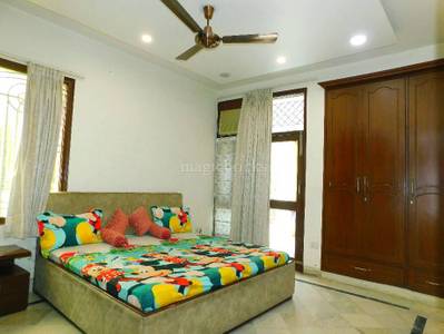 9 BHK House for Sale in Pitampura New Delhi