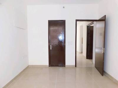 Buy 3 BHK Flat in Sector 107