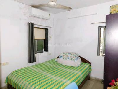 2BHK Multistorey Apartment for Resale in Andheri West 2BHK Multistorey Apartment for Resale in Andheri West