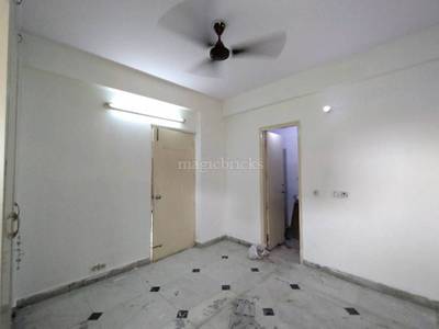 3BHK Multistorey Apartment for Rent in Vasundhara Enclave 3BHK Multistorey Apartment for Rent in Vasundhara Enclave