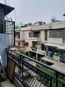 2BHK Multistorey Apartment for Resale in DDA Red MIG Flats at Rajouri Garden 2BHK Multistorey Apartment for Resale in DDA Red MIG Flats at Rajouri Garden