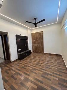 3 BHK flat for rent in DLF Capital Greens 1 and 2 in New Moti Nagar, Kirti Nagar New Delhi