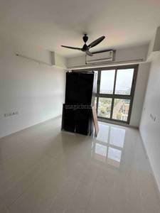 3BHK Multistorey Apartment for Resale in DN Nagar 3BHK Multistorey Apartment for Resale in DN Nagar